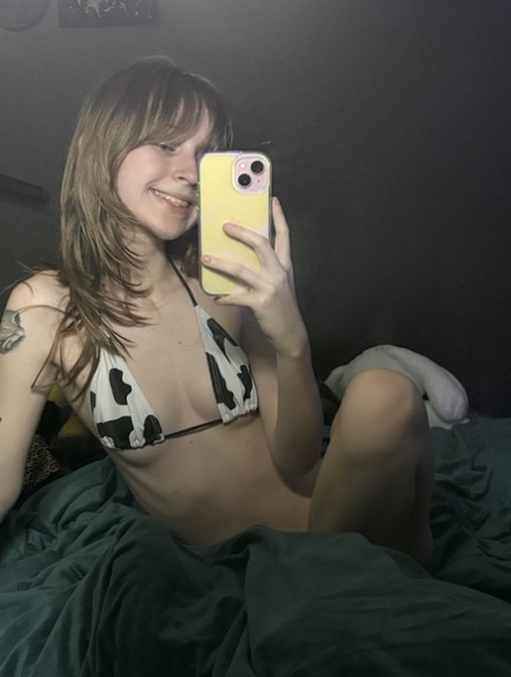 Amateur-Teen-Selfie erwachsene nackten archiv