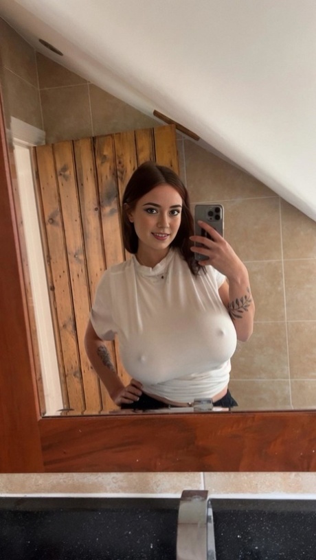 big tits selfie nudes pictures