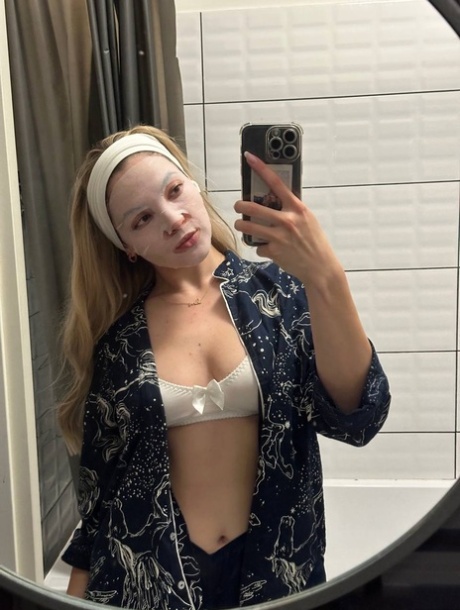 Selfie Images