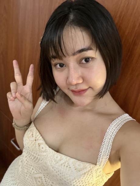 short hair asian hot sex pic