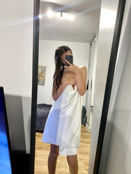 mirror selfie beautiful xxx img