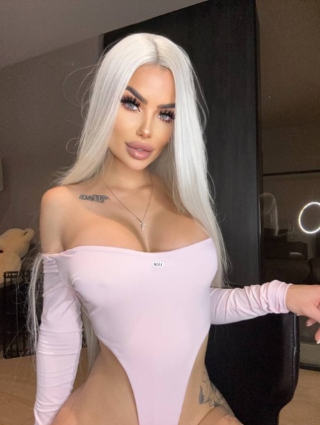 big tits tattoo hd images