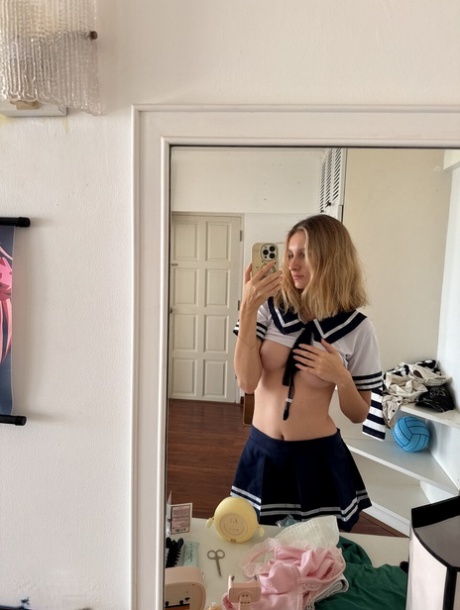 Schuluniform heiße top bild