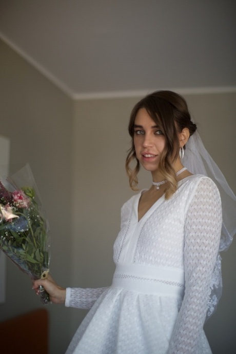 bride nudes gallery