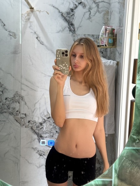 fille de la campagne art galerie