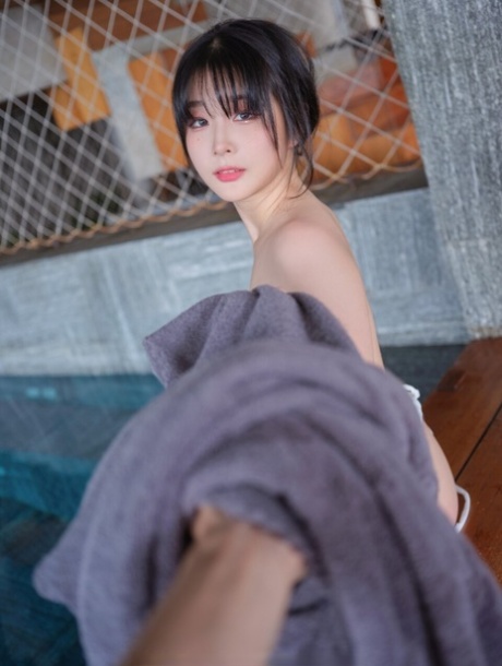 胖女人下垂的乳房 色情片 畫廊