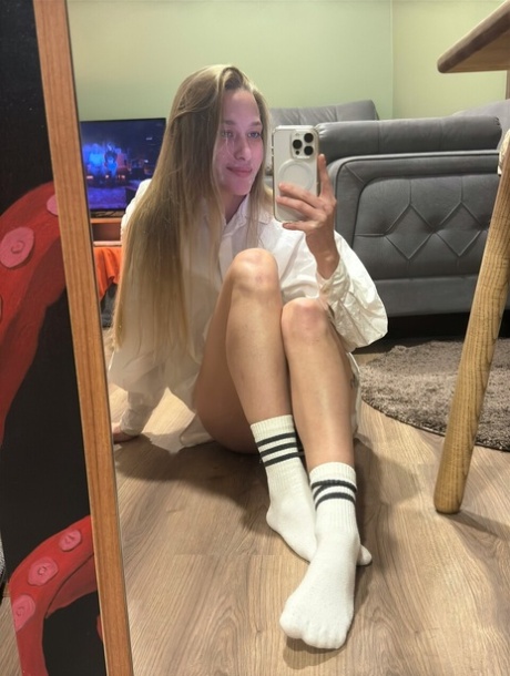 selfie de adolescente amateur agradable erótico foto