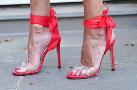 high heels feet sexy nude archive