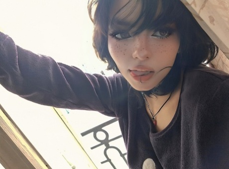 太ももが太いラテン系 美しい裸 写真