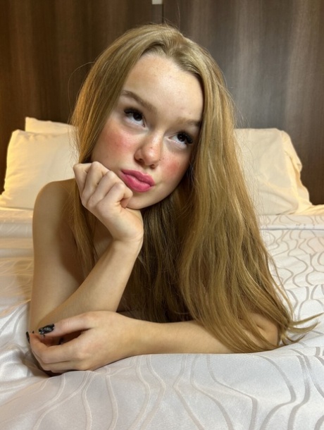 prsatá zrzka milf erotický sex obrázky