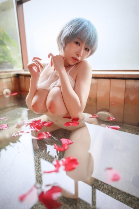 gros seins asiatiques haut érotique img