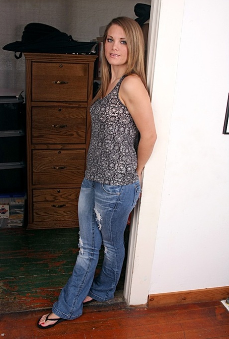 Megan Fenox star naked pictures