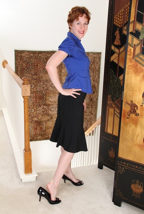 older women free naked archive