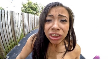 Adriana Maya porn star img