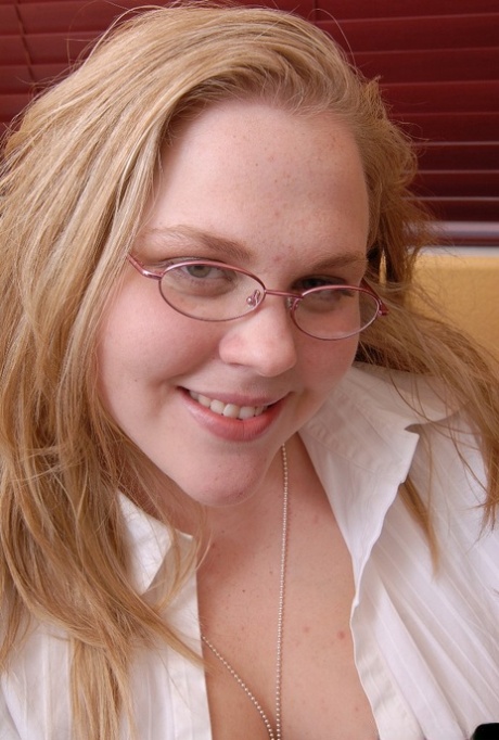 bbw glasses hot xxx photo