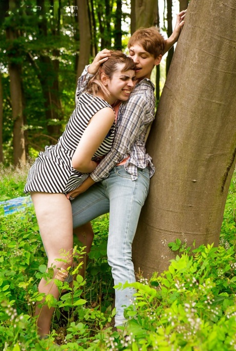 lesbické prstění sexy nahá obr