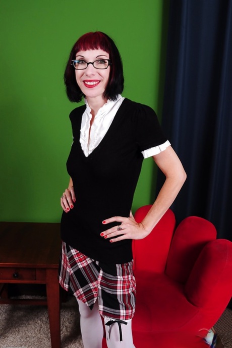 nerdovská milfka krásný top galerie