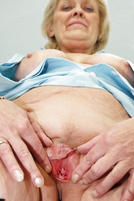 vieille chatte de grand-mère sympa érotique images