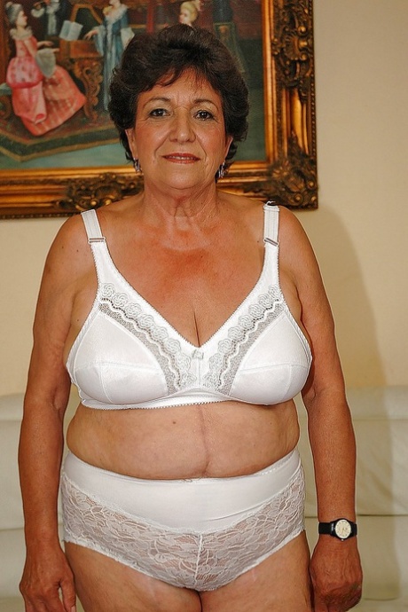 tetas de abuela vieja xxx perfecto foto
