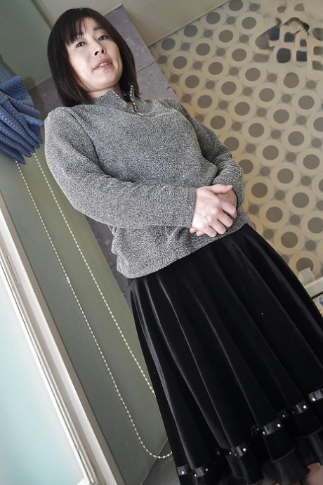 chubby asian erotic img