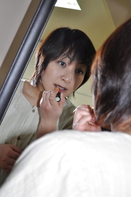 japanese mom hd images