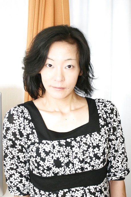 asiatische Oma porno erwachsene foto