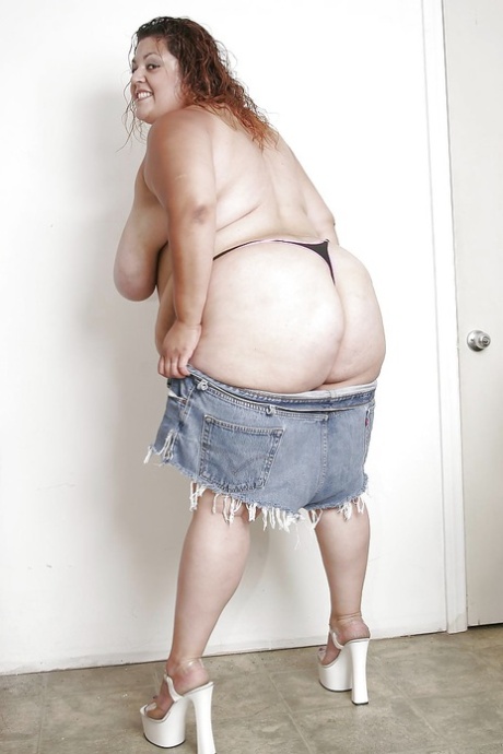 ssbbw ass hot naked gallery