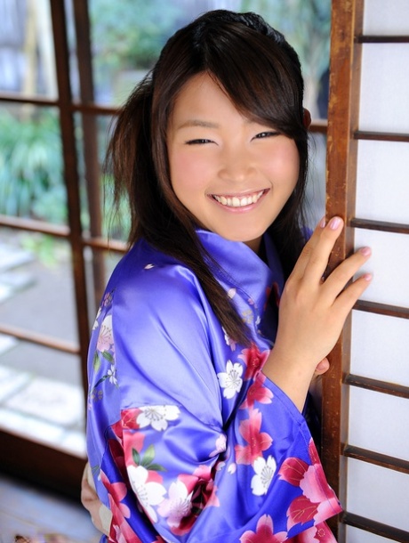 petite japanese beautiful xxx images