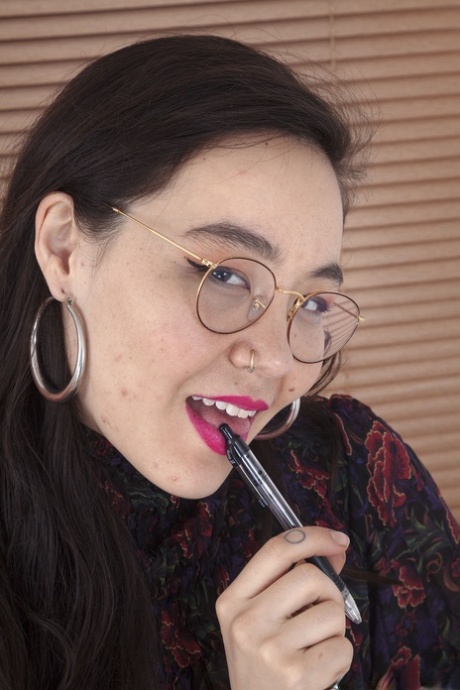 asian glasses pornos gallery