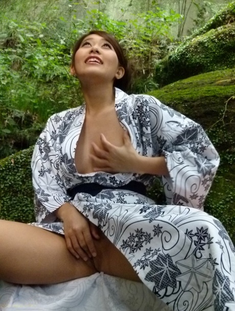 pěkná kočička nahé porno obraz