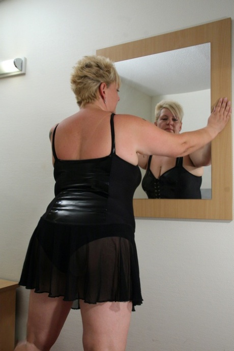 mature potelée joli sexe photo