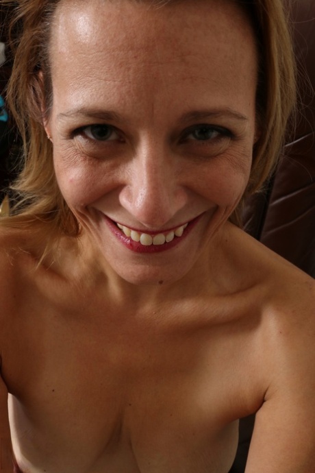 milfky s povislými prsy vysoká kvalita perfektní img