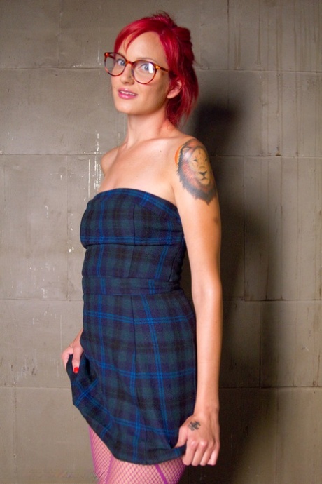 Phoenix Askani model nice photos