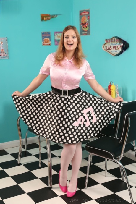 teenagerská sukně nahý xxx archiv