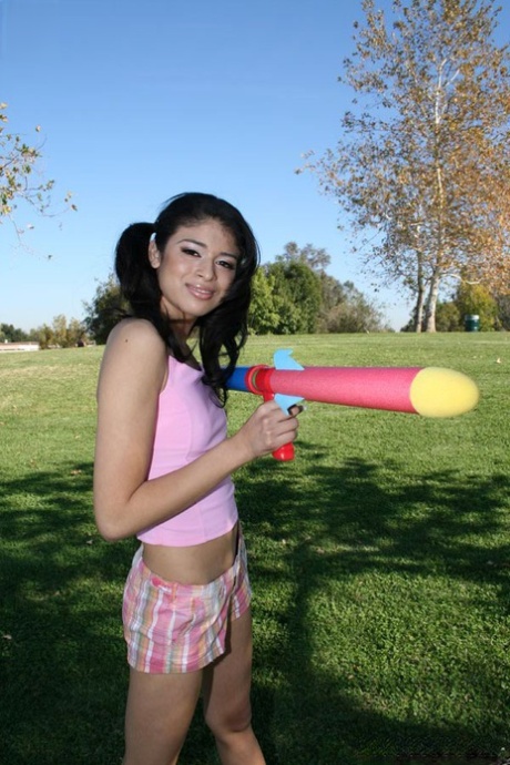 Adriana Nevaeh pornstar pretty archive