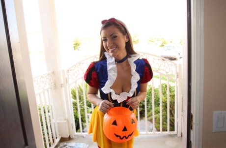 halloween free naked images