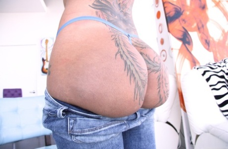 Bella Bellz free actress img