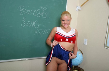 Cheerleader unter den Rock beste xxx galerien