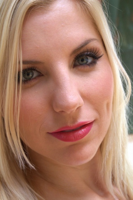 faccia da milf erotico caldo gallerie