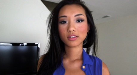 asian face free naked picture