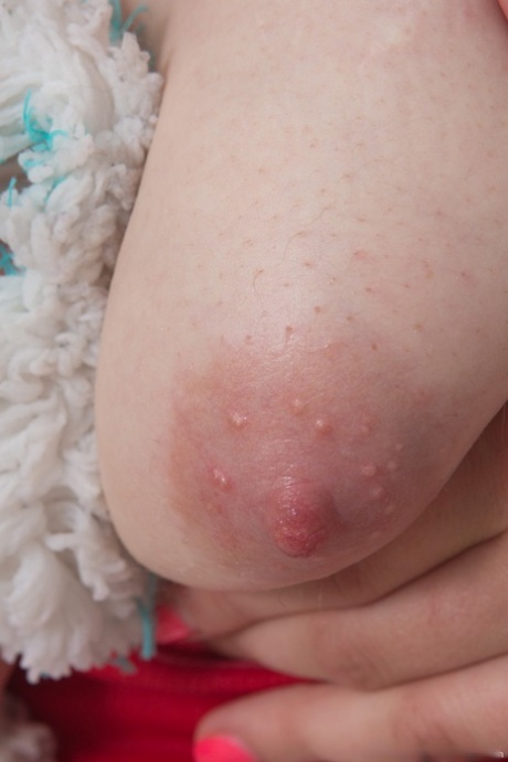 teen puffy nipples art nude pic