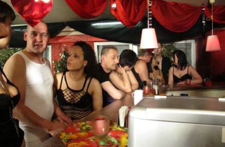 offentligt sex konst hd foton