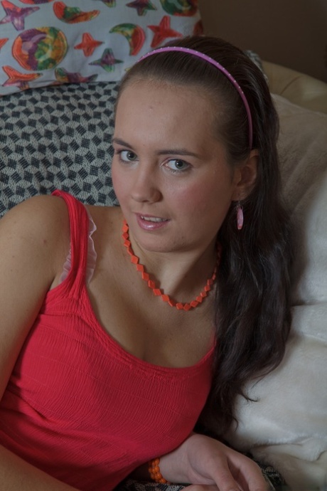 amatér brunetka erotika pro dospělé archiv