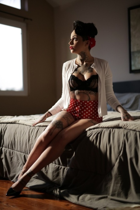 pin-up zdarma krásná obrázky