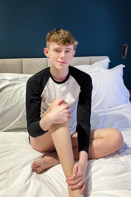 cute gay free porn gallery