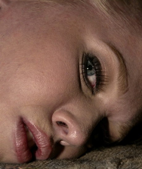 Sarah Jane xxx star img