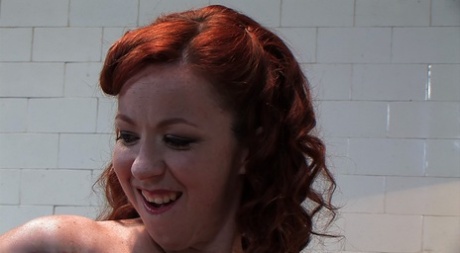 rousse sexy top jolie img