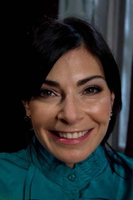 rosto de milf lindo hd arquivo
