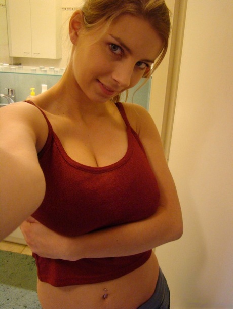 big tits selfie sexy nudes pic