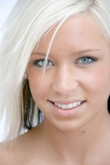 petite adolescente blonde gratuit meilleur photo